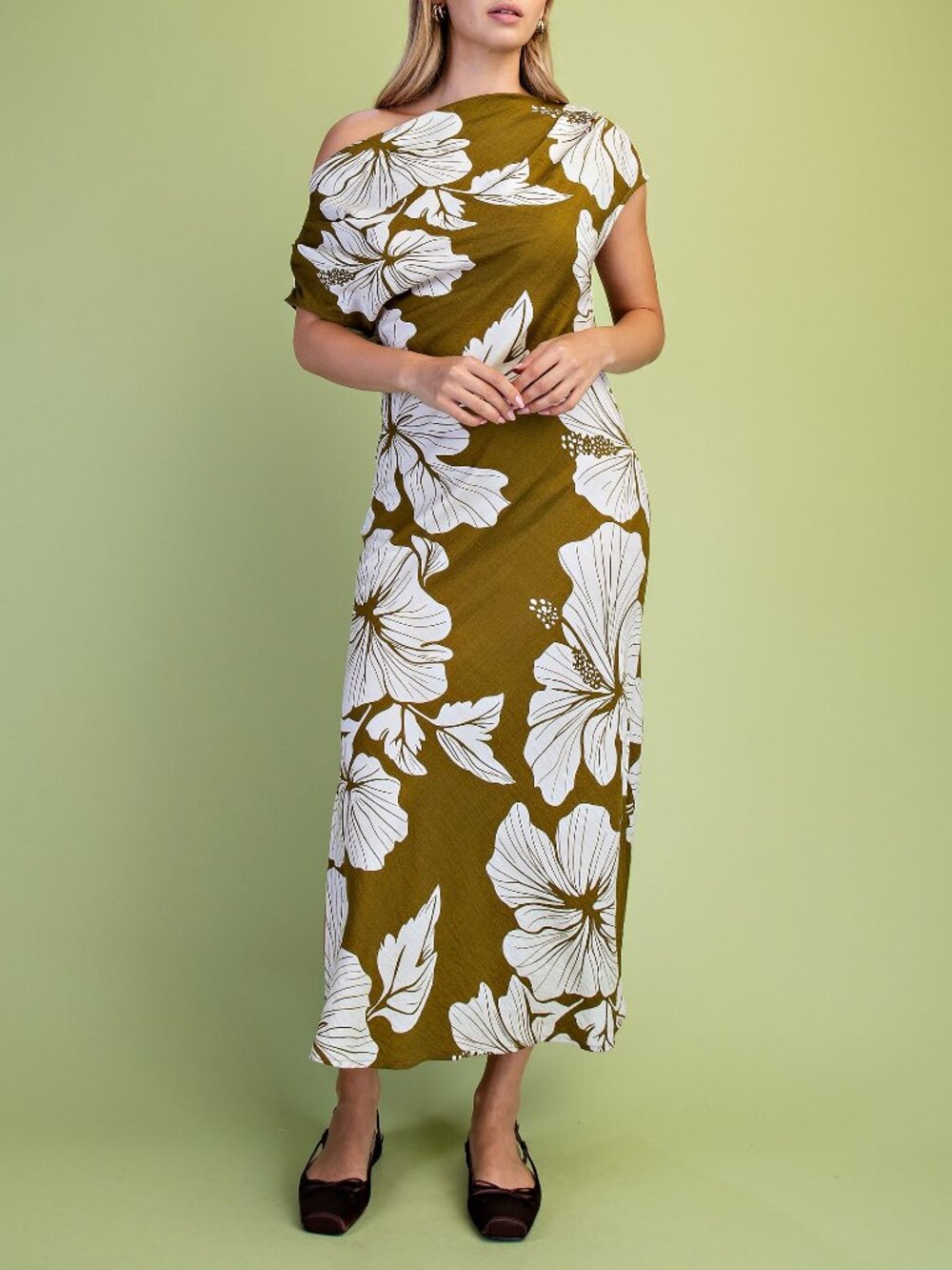 GiGiO Hibiscus Print Olive Green Draped Asymmetric Maxi Dress